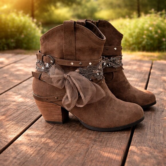 Dolce by Mojo Moxy Shoes - Dolce by Mojo Moxy Brown Suede Ankle Boots Bow Sequin Heel 9M